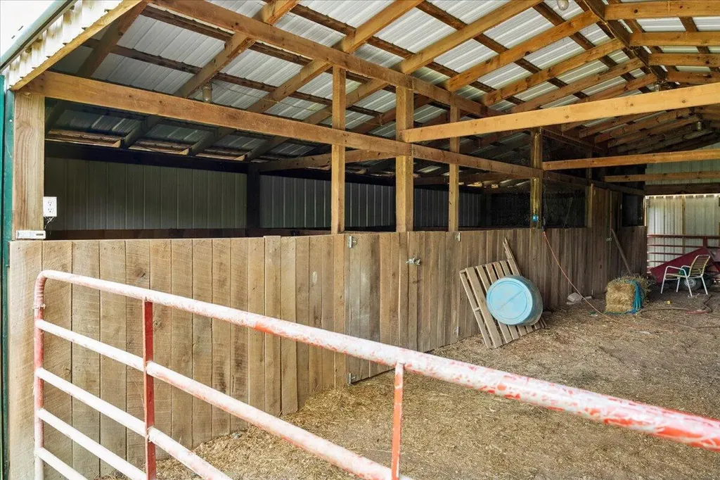 200 Old Log Lick Road Winchester KY 40391