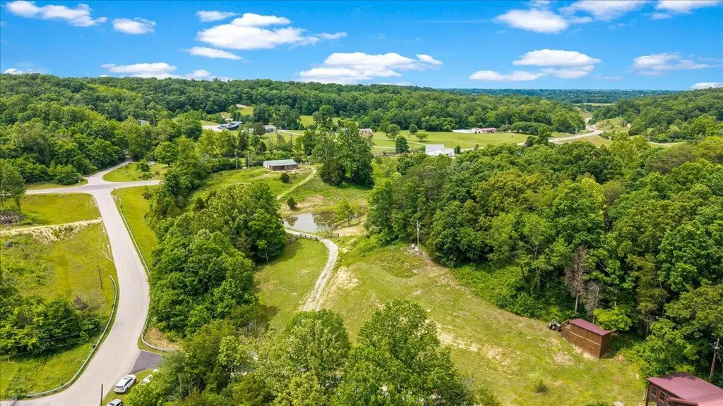 200 Old Log Lick Road Winchester KY 40391