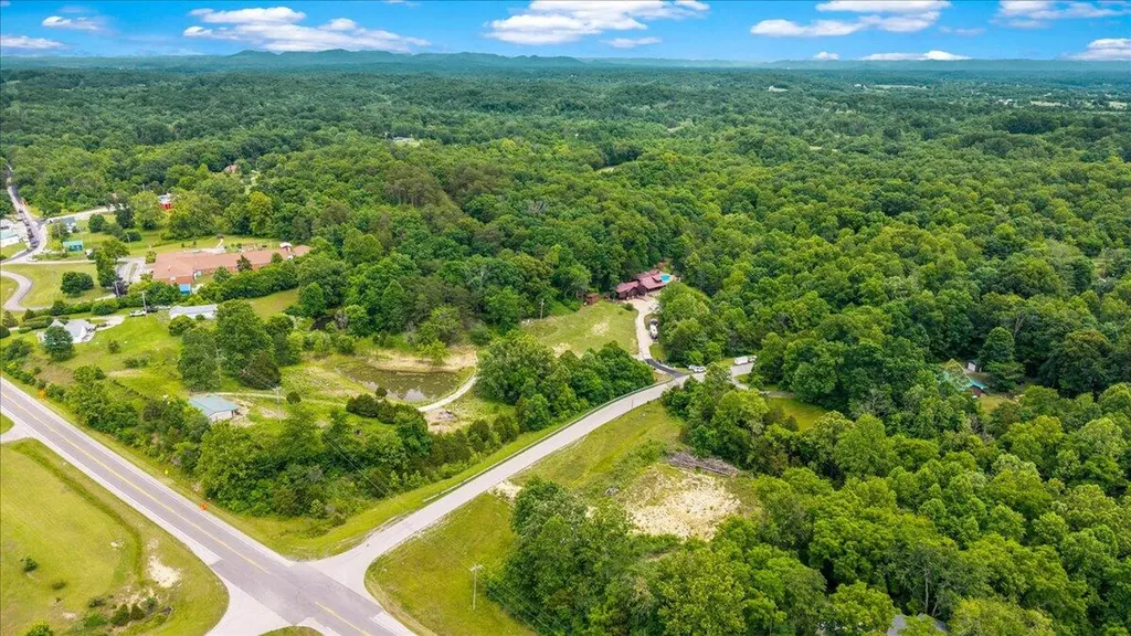 200 Old Log Lick Road Winchester KY 40391