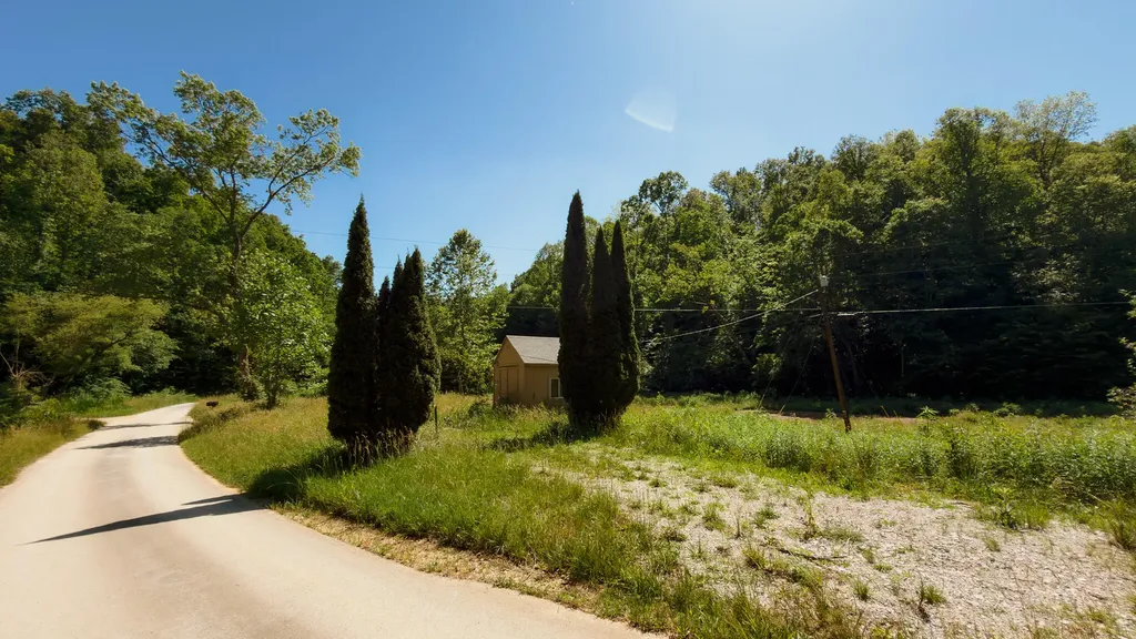 820 Shooting Fork Road Campton KY 41301