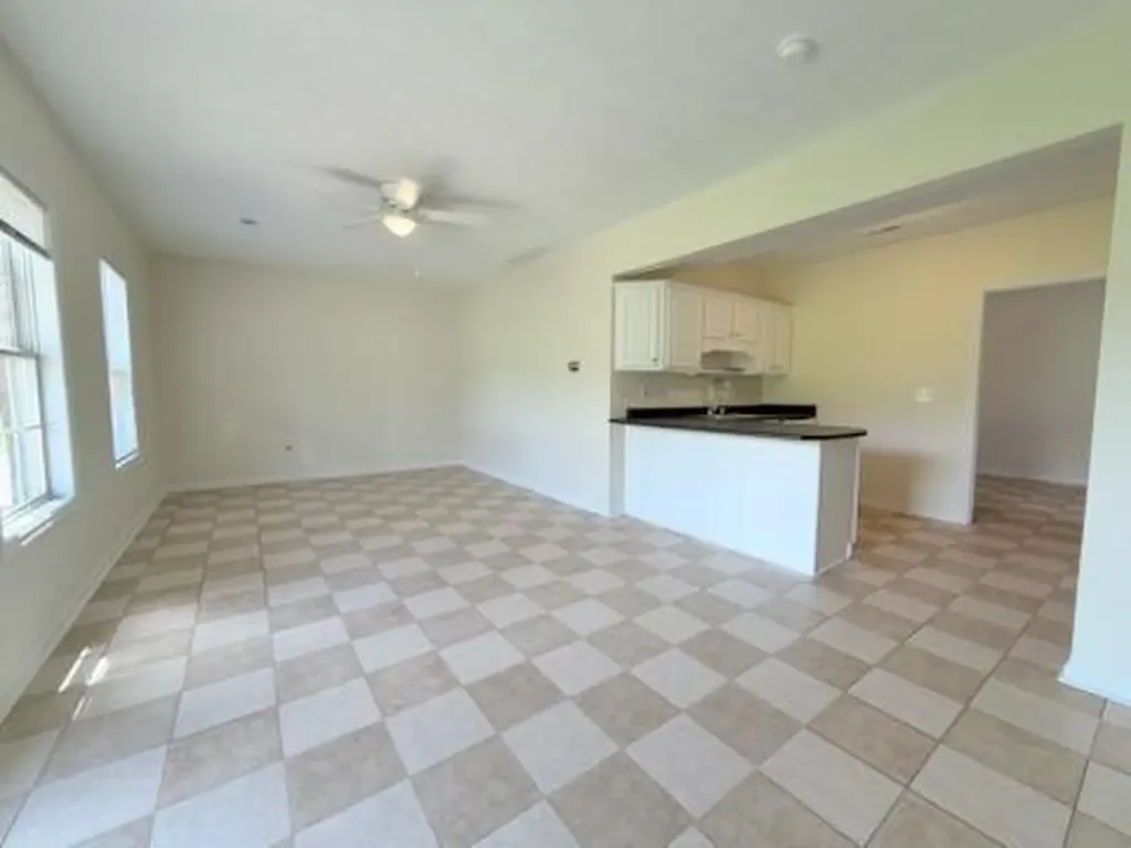 126 Woods Trail Richmond KY 40475