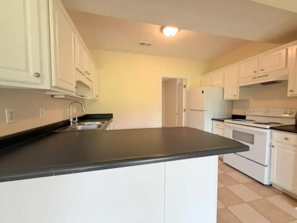 126 Woods Trail Richmond KY 40475