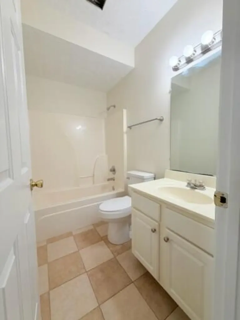 126 Woods Trail Richmond KY 40475