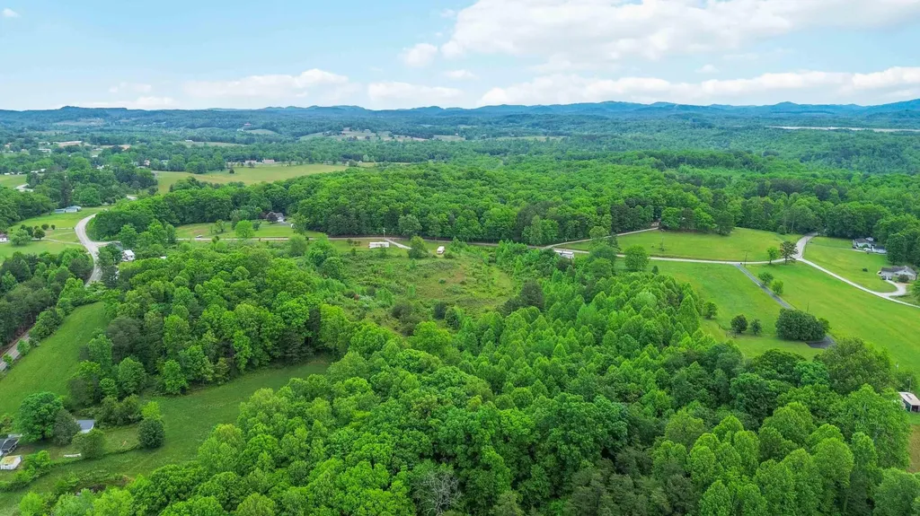 225 Highway 895 Williamsburg KY 40769