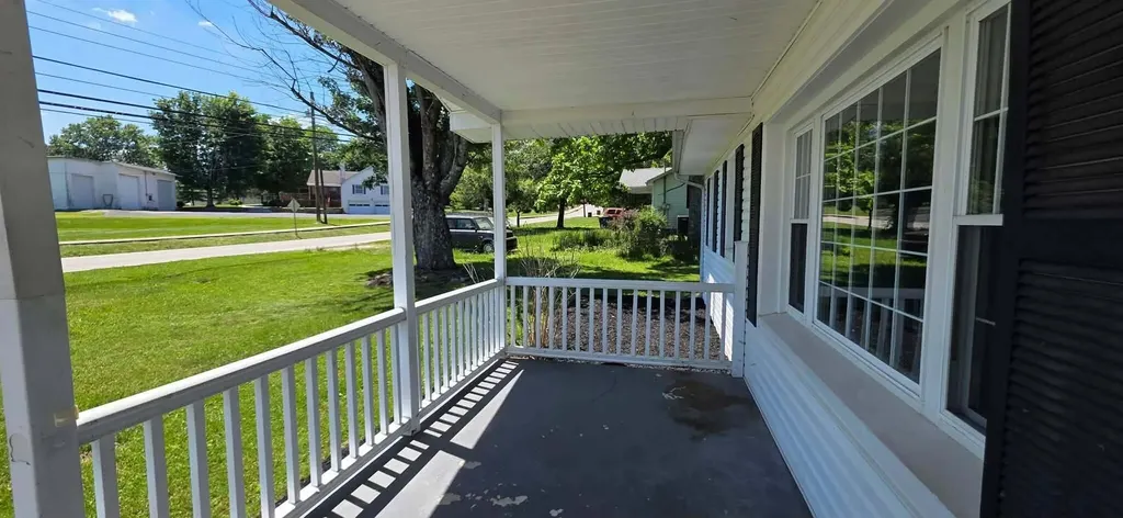 386 W Highway 635 Science Hill KY 42553