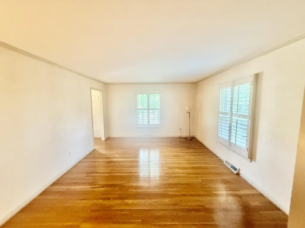 826 Glendover Cove Lexington KY 40502