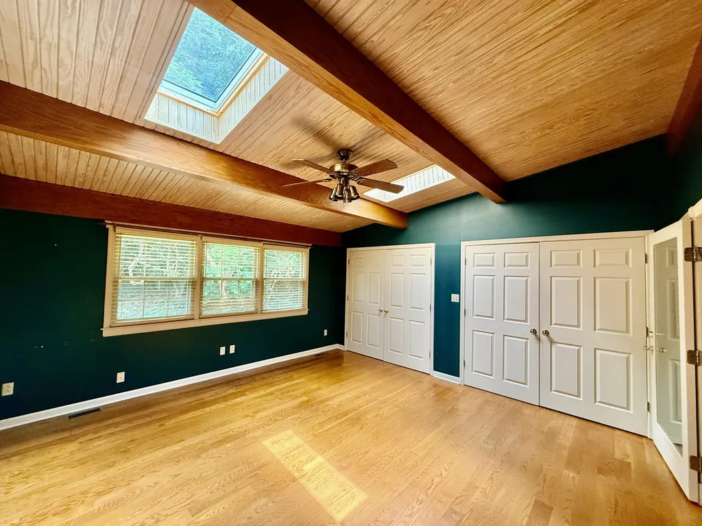 826 Glendover Cove Lexington KY 40502