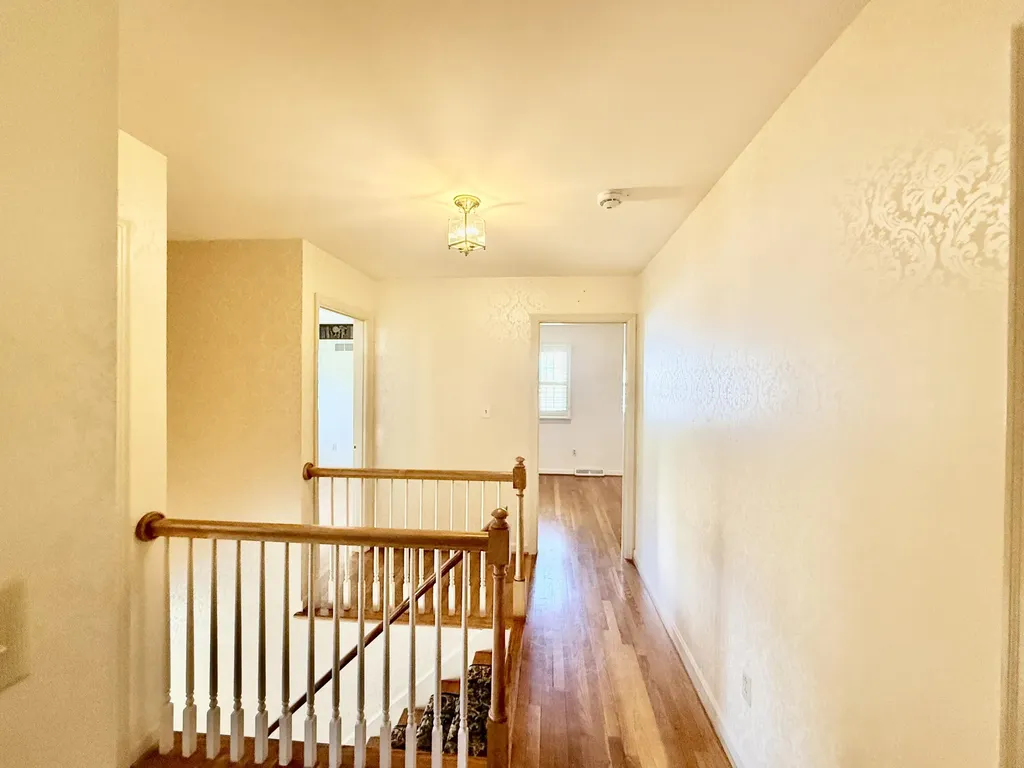 826 Glendover Cove Lexington KY 40502