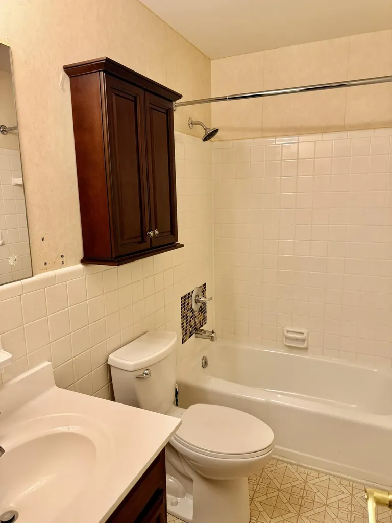 826 Glendover Cove Lexington KY 40502