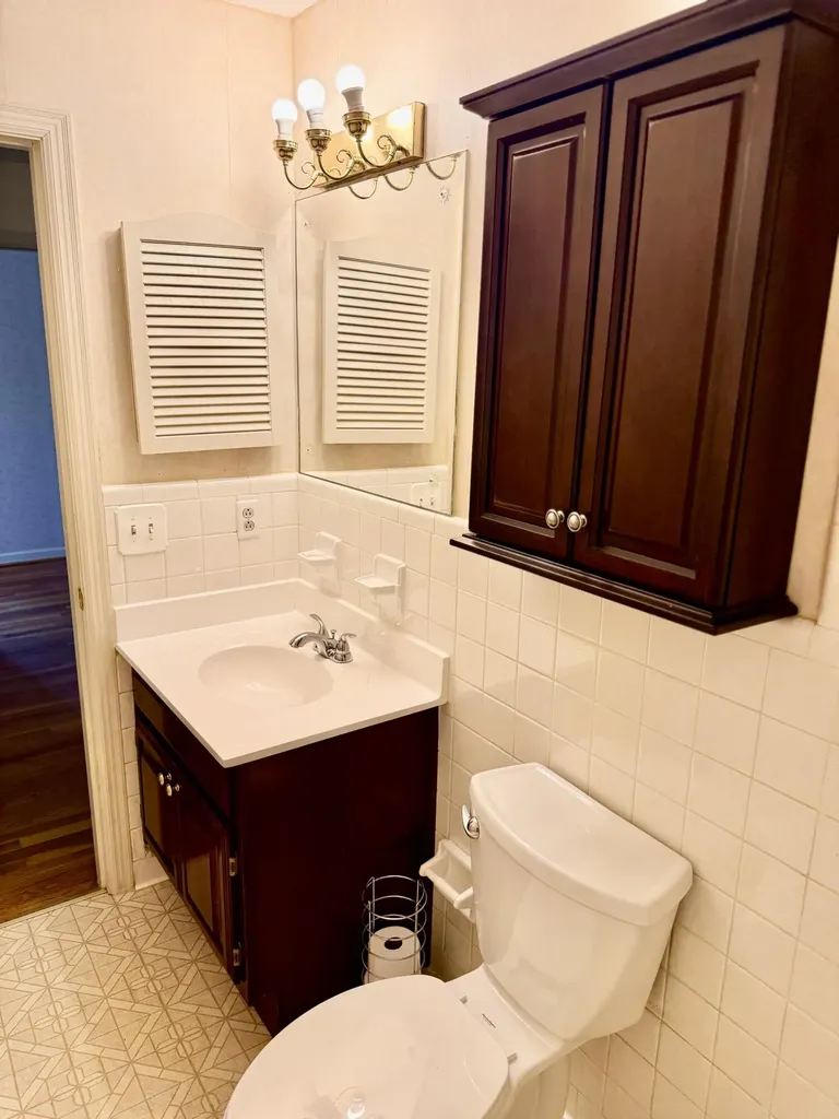 826 Glendover Cove Lexington KY 40502
