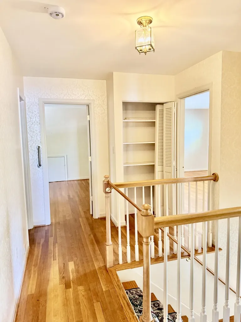 826 Glendover Cove Lexington KY 40502
