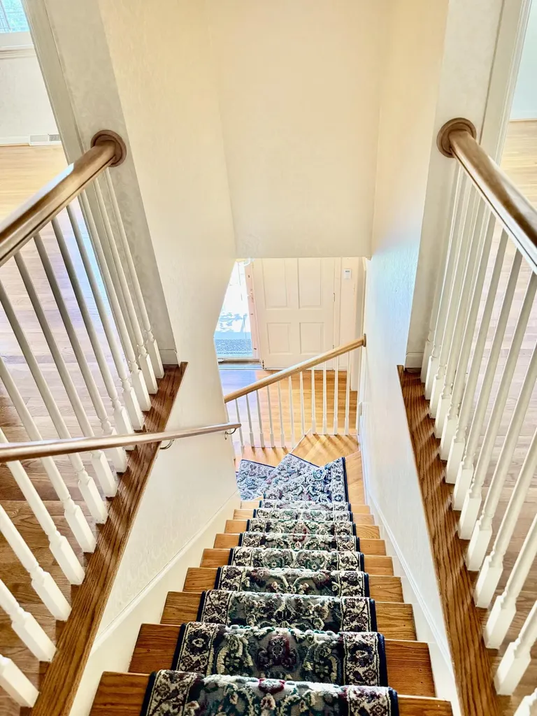 826 Glendover Cove Lexington KY 40502