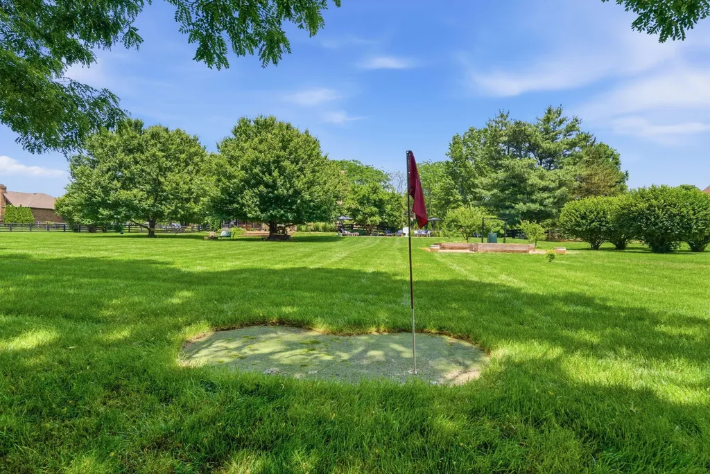 5002 Lupreese Lane Versailles KY 40383