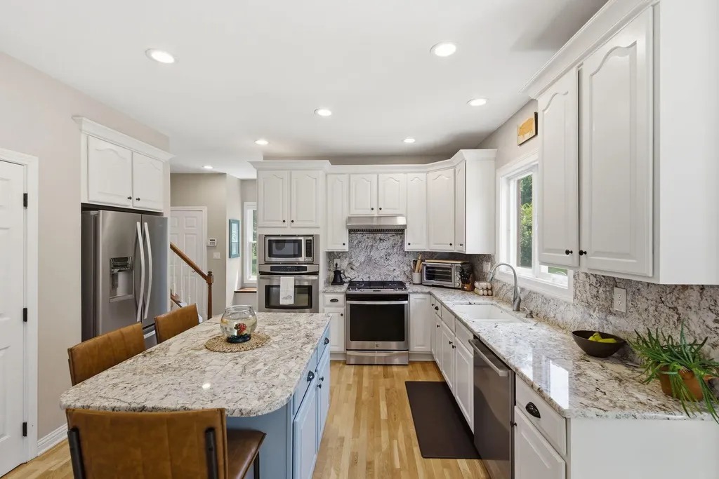5002 Lupreese Lane Versailles KY 40383
