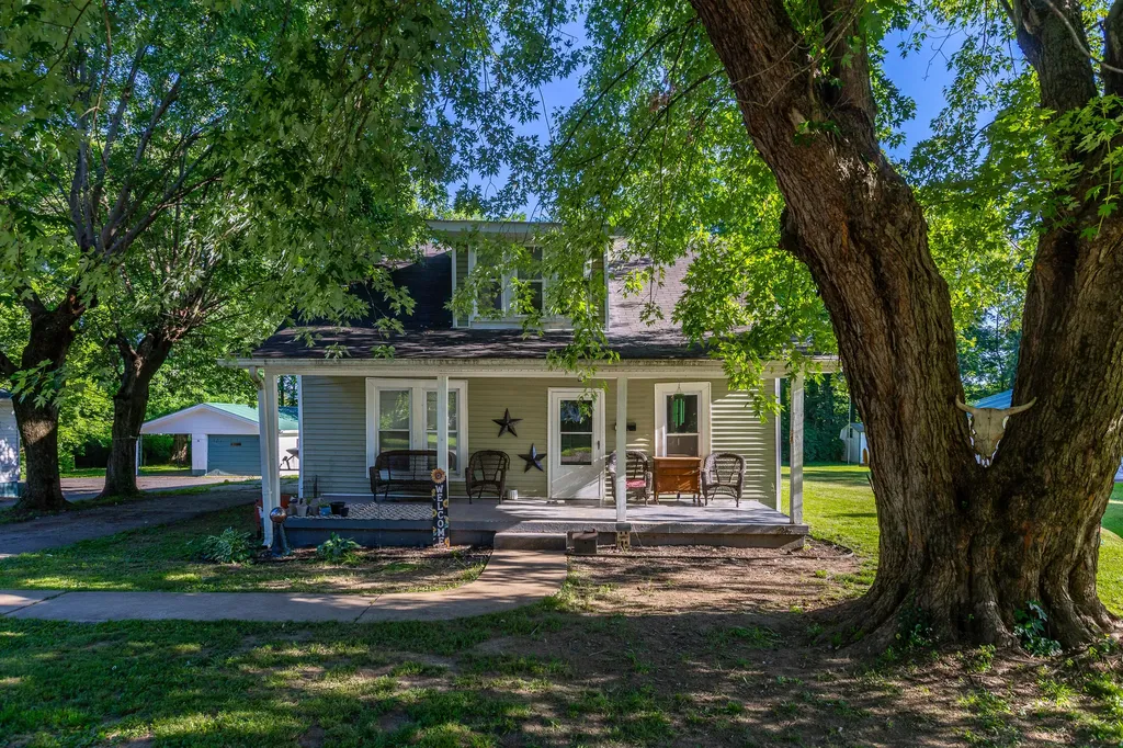 207 Martin Luther King Street Stanford KY 40484