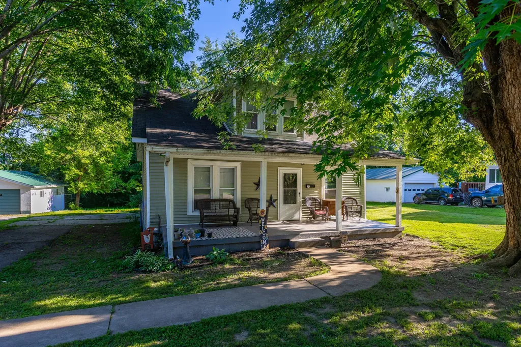 207 Martin Luther King Street Stanford KY 40484