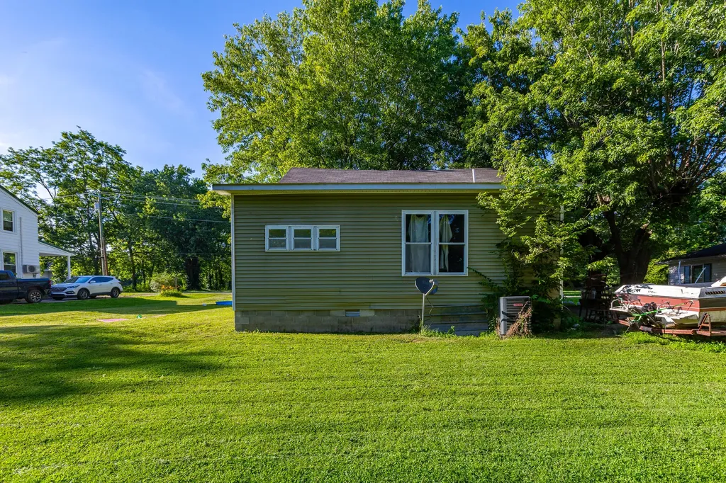 207 Martin Luther King Street Stanford KY 40484