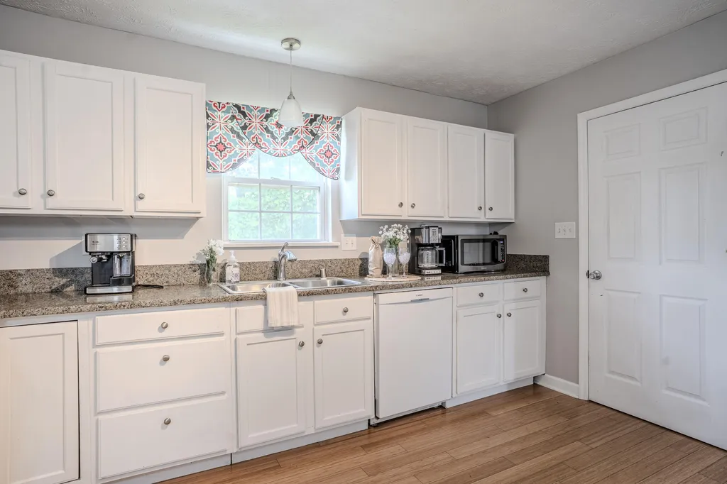 2400 English Station Drive Lexington KY 40514