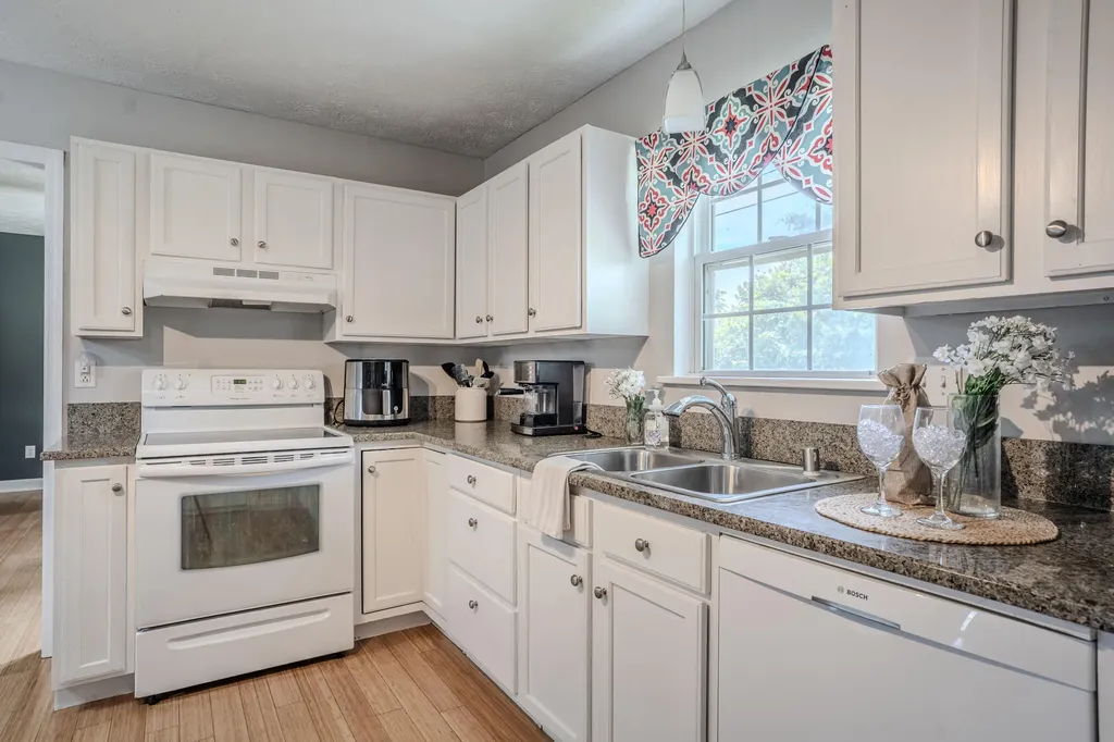 2400 English Station Drive Lexington KY 40514