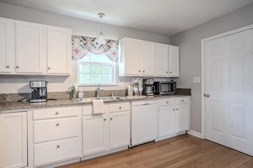 2400 English Station Drive Lexington KY 40514