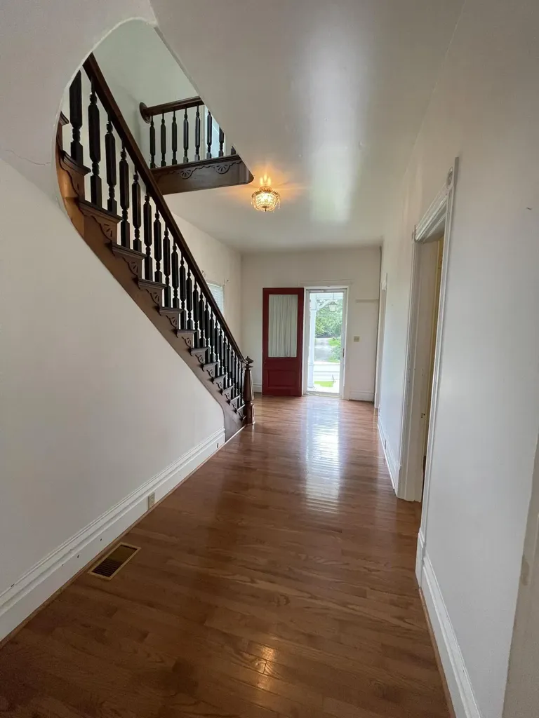 302 Danville Street Lancaster KY 40444