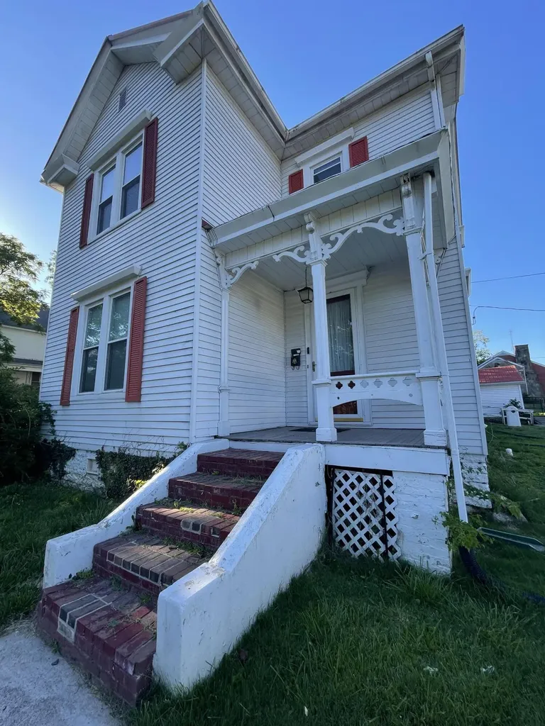 302 Danville Street Lancaster KY 40444