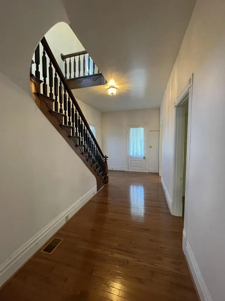 302 Danville Street Lancaster KY 40444