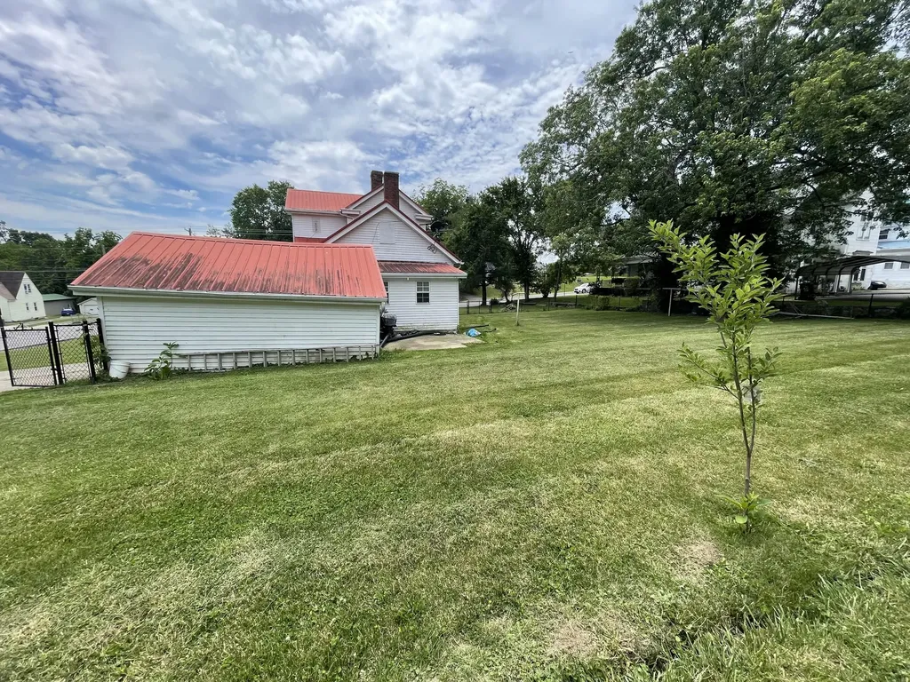 302 Danville Street Lancaster KY 40444