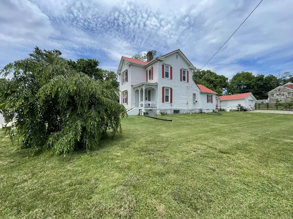 302 Danville Street Lancaster KY 40444