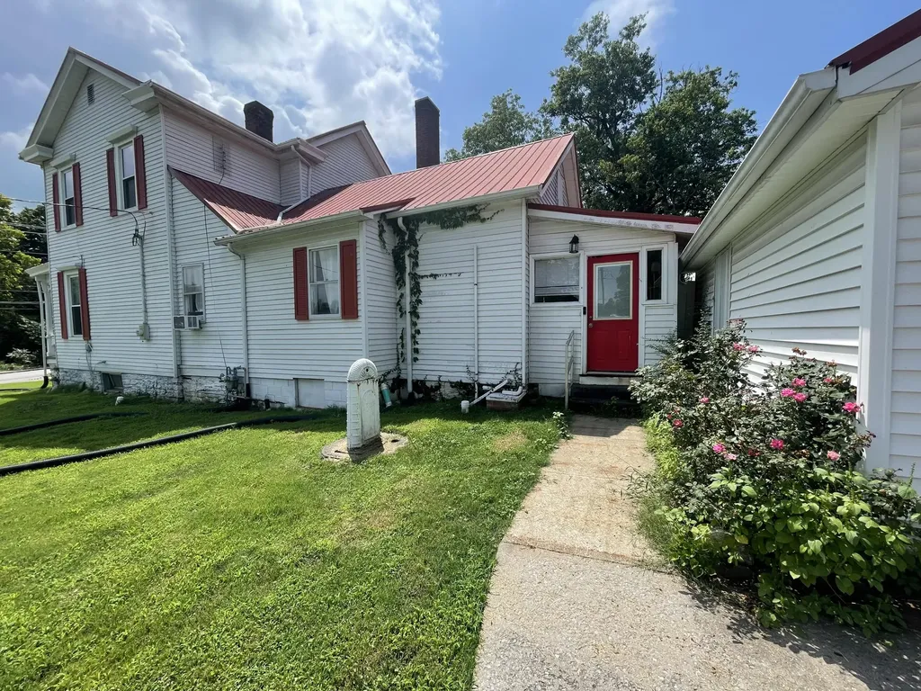 302 Danville Street Lancaster KY 40444