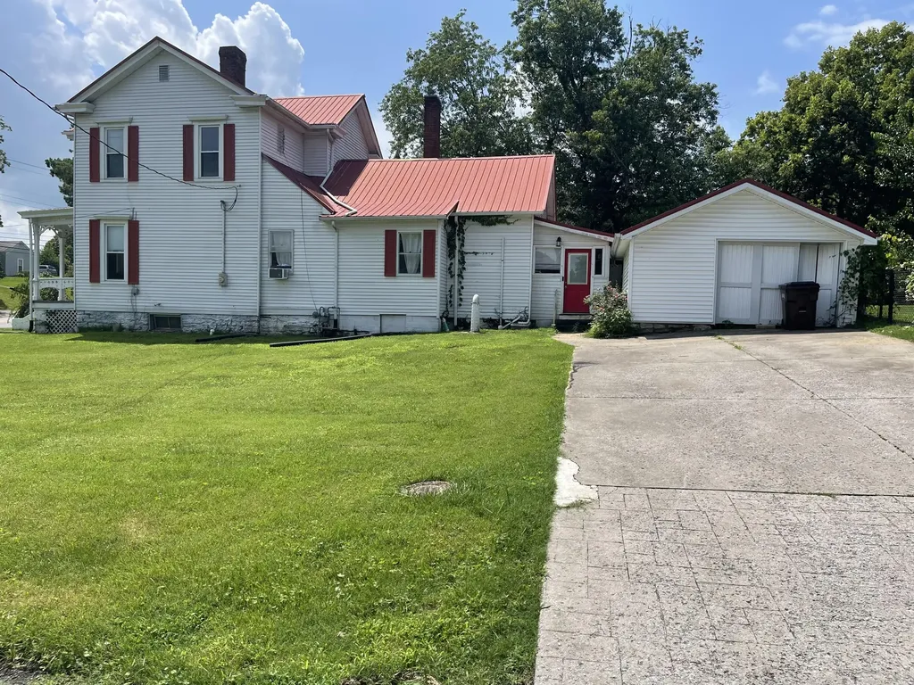 302 Danville Street Lancaster KY 40444