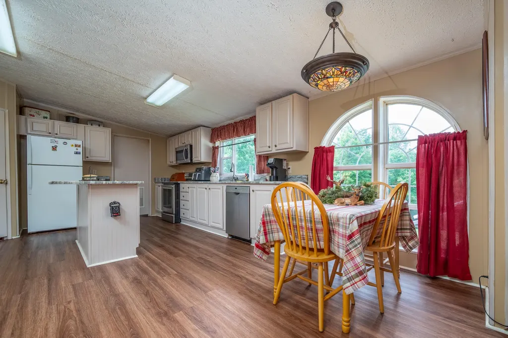 81 Hemlock Lane Morehead KY 40351