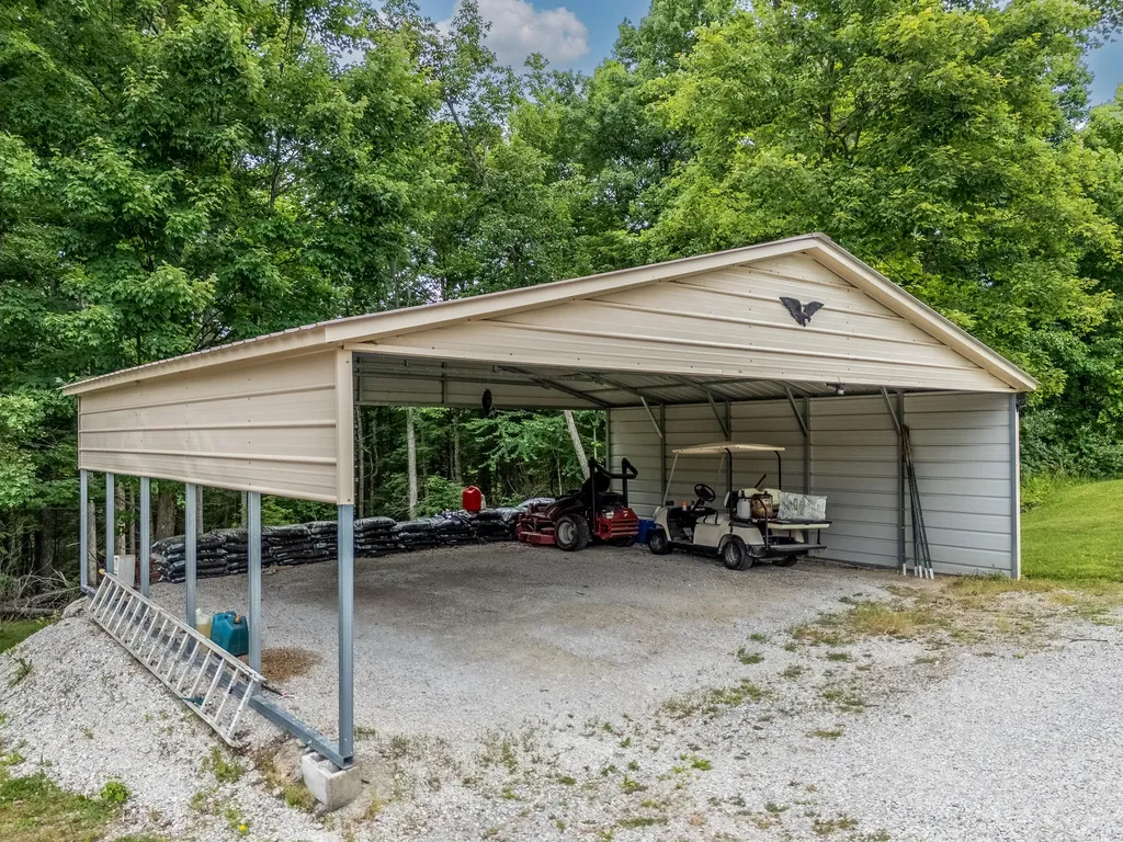 81 Hemlock Lane Morehead KY 40351