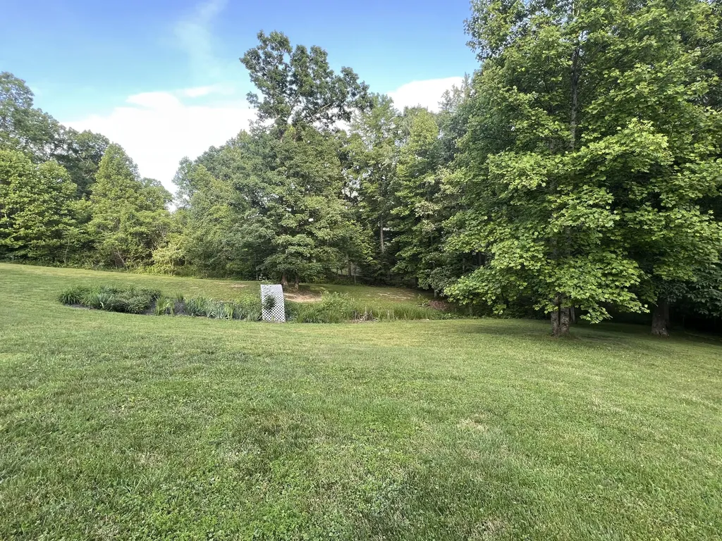 81 Hemlock Lane Morehead KY 40351