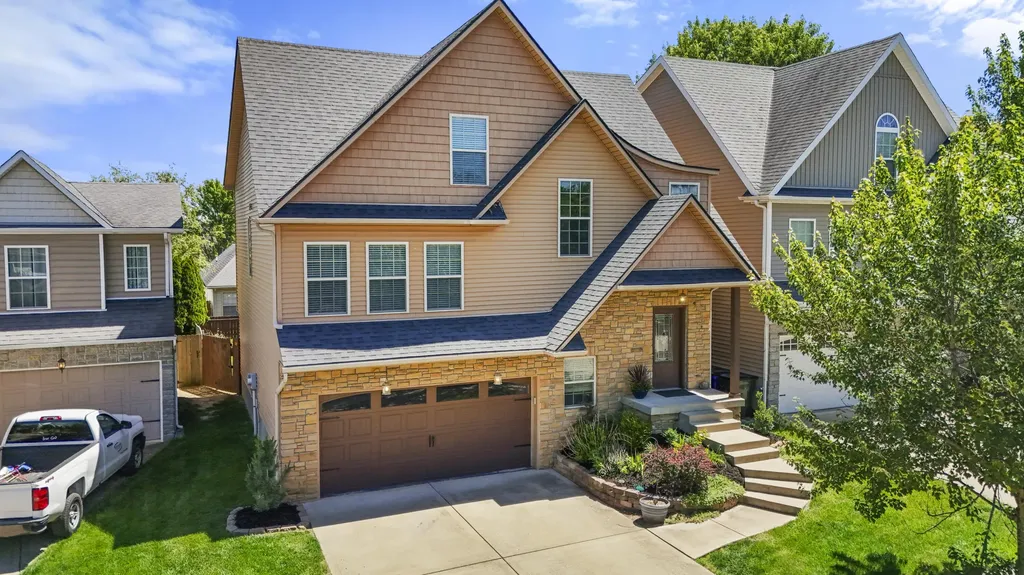 3309 Hibernia Pass Lexington KY 40509