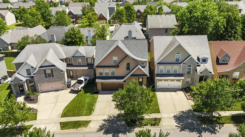 3309 Hibernia Pass Lexington KY 40509