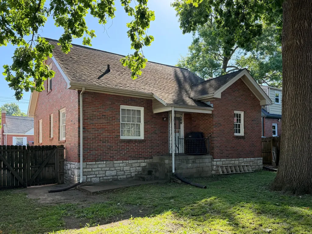 170 Burnett Avenue Lexington KY 40505