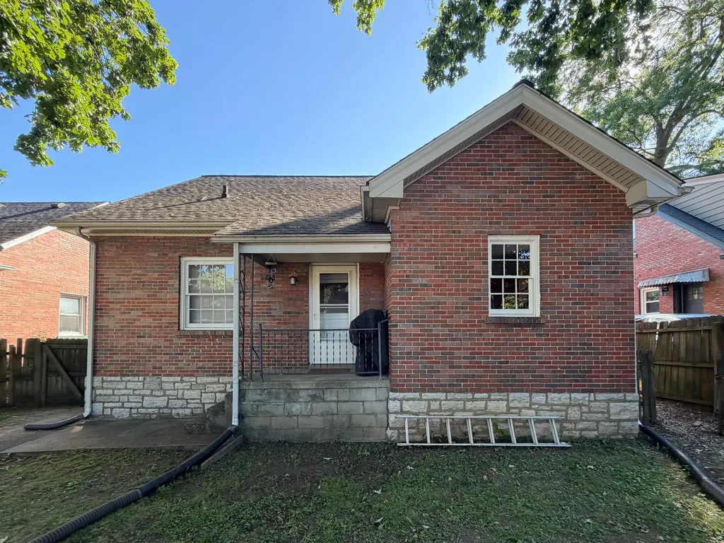 170 Burnett Avenue Lexington KY 40505