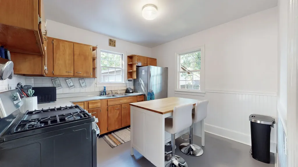 170 Burnett Avenue Lexington KY 40505