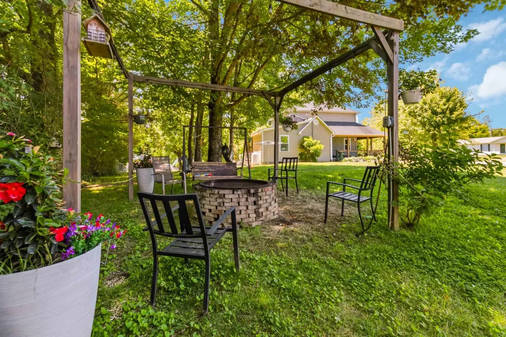 22 Taylor Subdivision Road London KY 40744