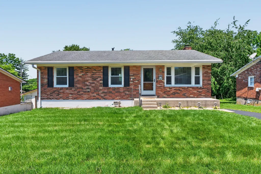 141 Newcastle Street Lexington KY 40504