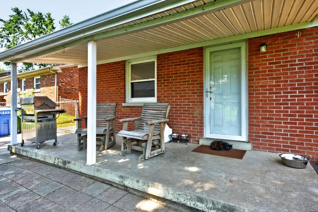 366 Tangley Way Lexington KY 40517