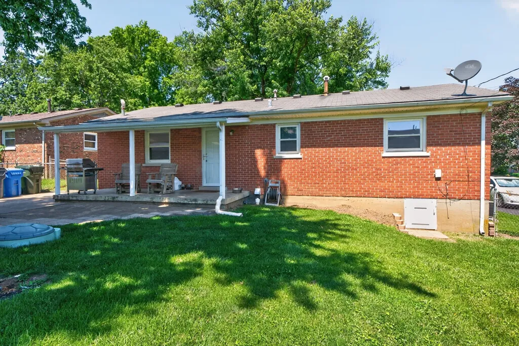 366 Tangley Way Lexington KY 40517