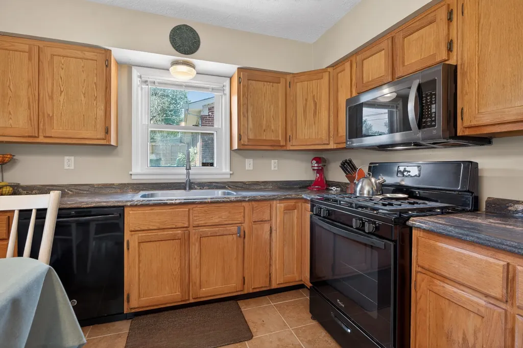 366 Tangley Way Lexington KY 40517