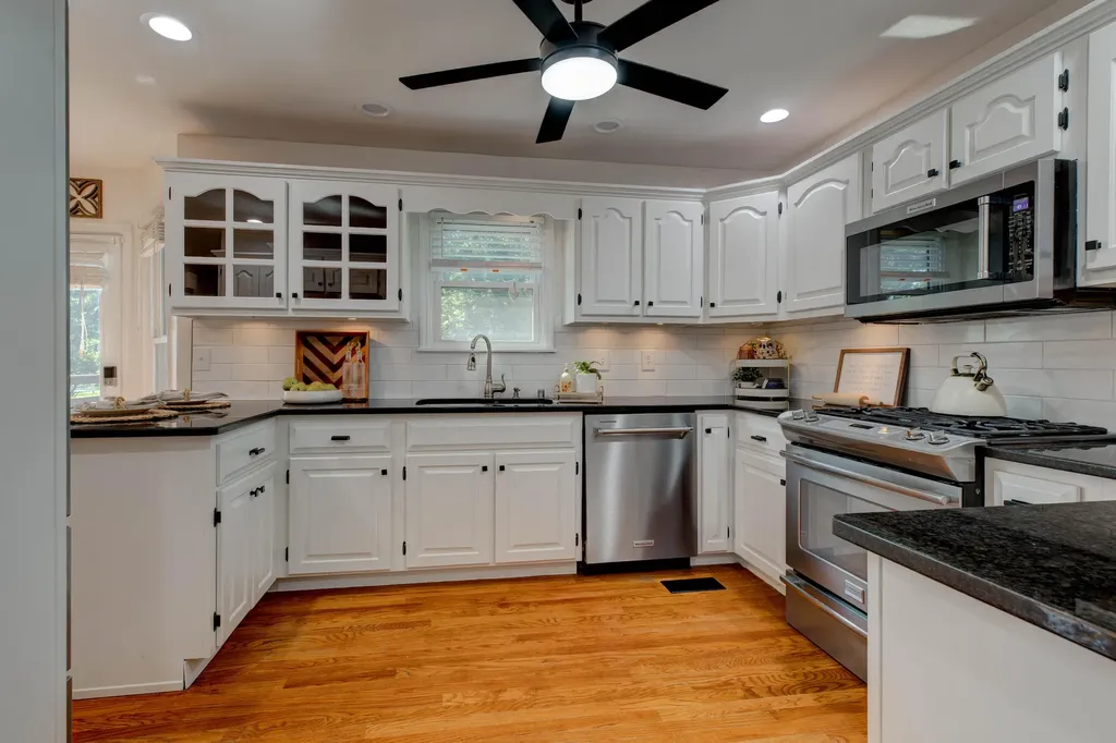 105 Monet Boulevard Winchester KY 40391