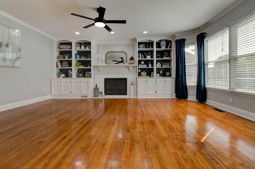 105 Monet Boulevard Winchester KY 40391