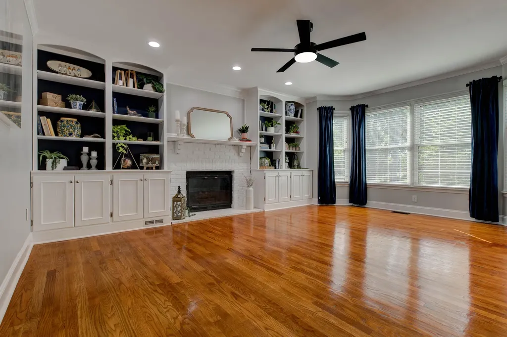 105 Monet Boulevard Winchester KY 40391