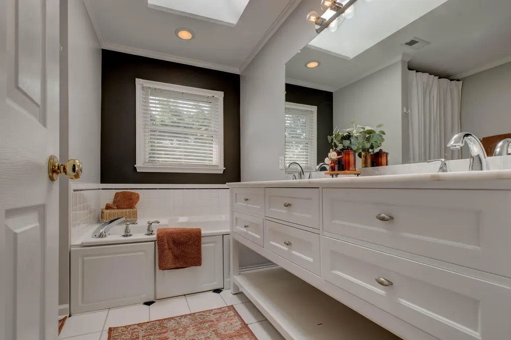 105 Monet Boulevard Winchester KY 40391