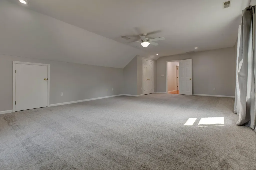 105 Monet Boulevard Winchester KY 40391