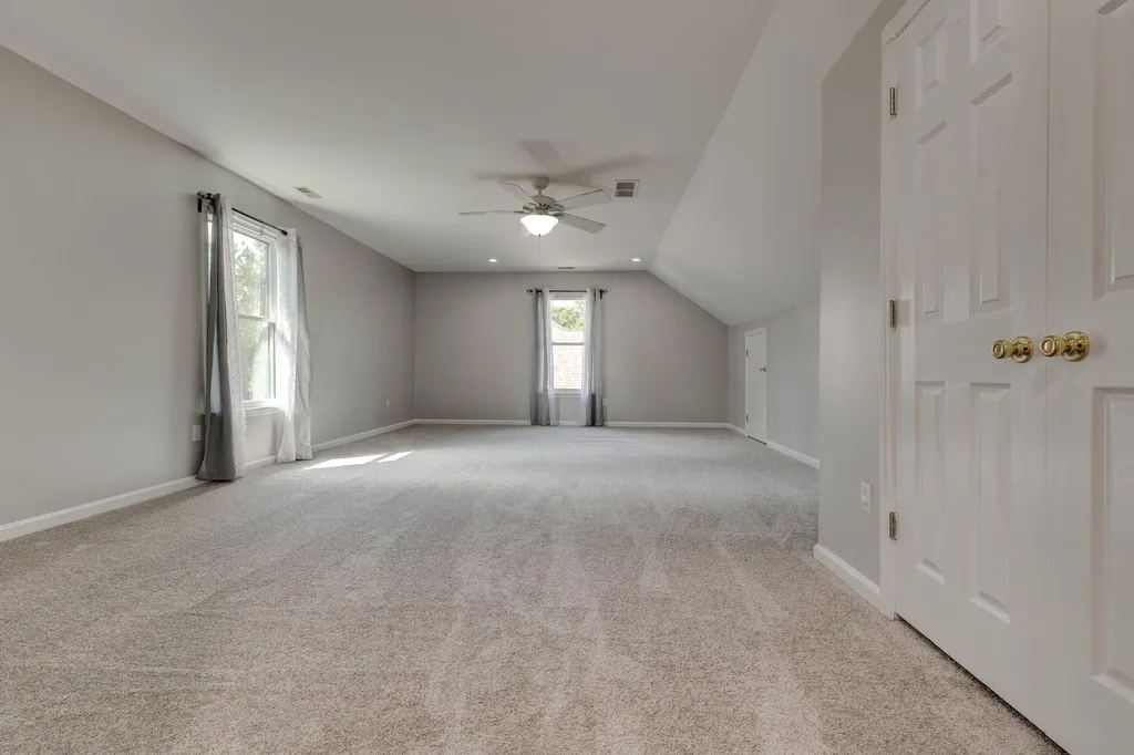 105 Monet Boulevard Winchester KY 40391